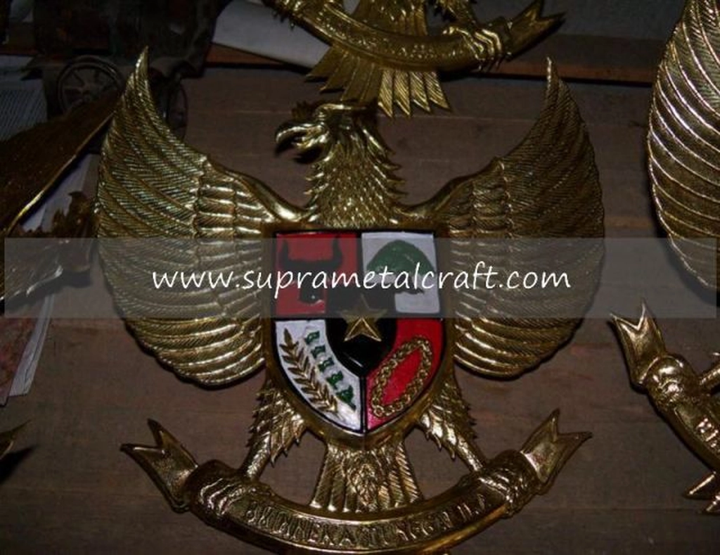 Replika_Garuda_Kuningan_2_Dimensi-135